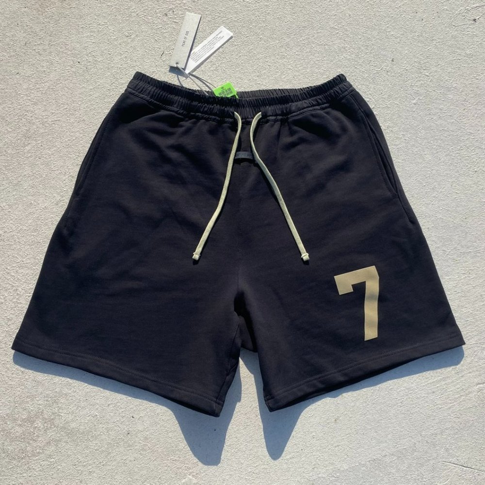 Fear of God7 letter print shorts